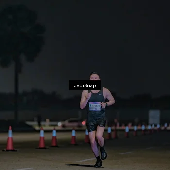 Runner Photo 7455569