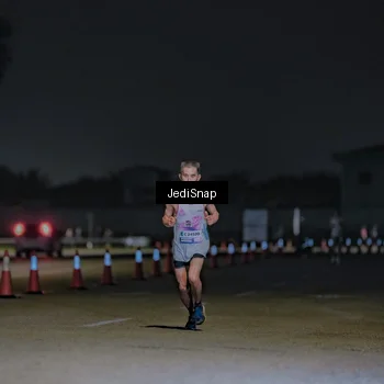 Runner Photo 7455656