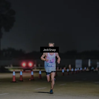 Runner Photo 7455681