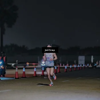 Runner Photo 7455716