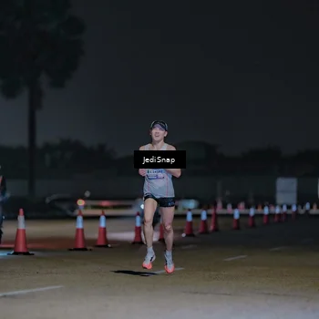 Runner Photo 7455724