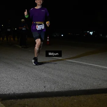 Runner Photo 7455900