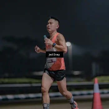 Runner Photo 7455910