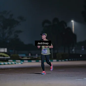 Runner Photo 7455931