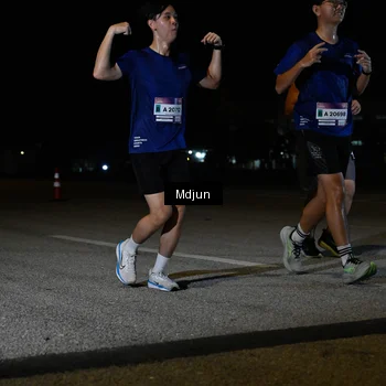 Runner Photo 7455945