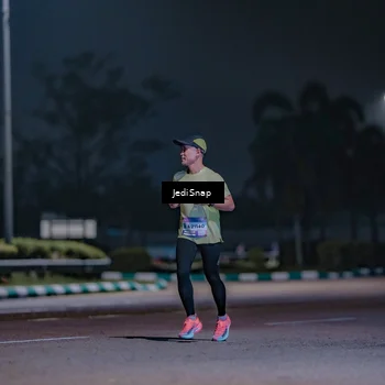 Runner Photo 7455948