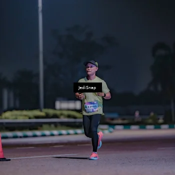 Runner Photo 7455950