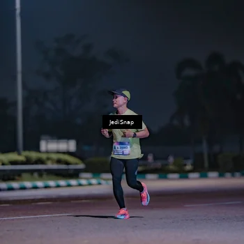 Runner Photo 7455952
