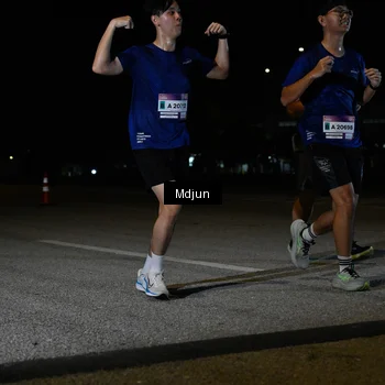 Runner Photo 7455966