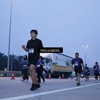Runner Photo 7455976