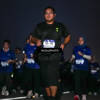Runner Photo 7456020