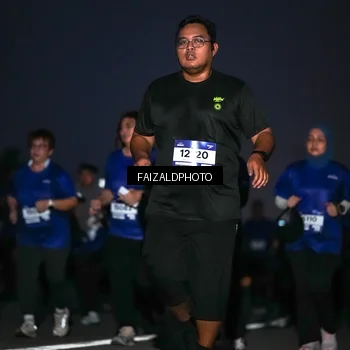 Runner Photo 7456033