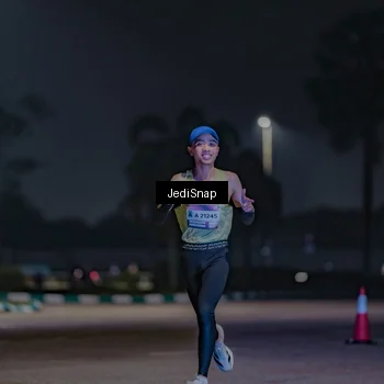 Runner Photo 7456055
