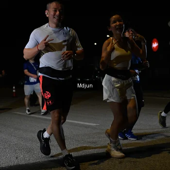 Runner Photo 7456066