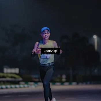 Runner Photo 7456083