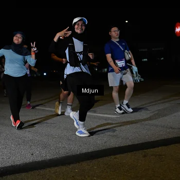 Runner Photo 7456086