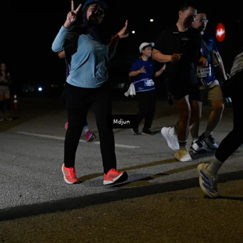 Runner Photo 7456115