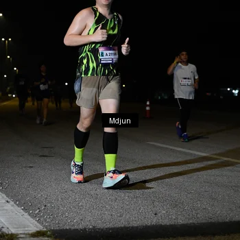 Runner Photo 7456165