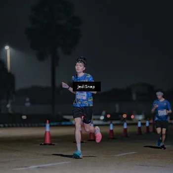 Runner Photo 7456198