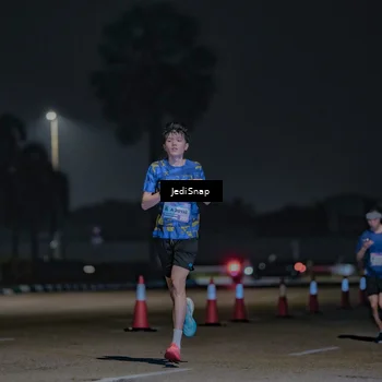 Runner Photo 7456204