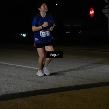 Runner Photo 7456218
