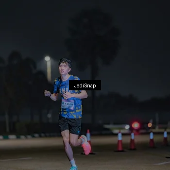 Runner Photo 7456221
