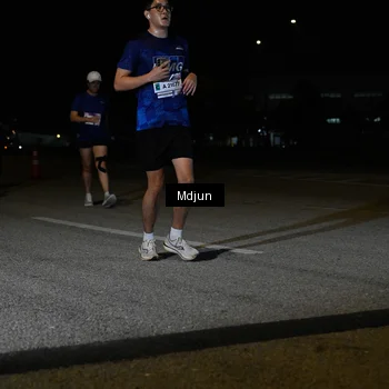 Runner Photo 7456231