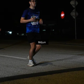 Runner Photo 7456242