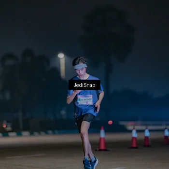 Runner Photo 7456250