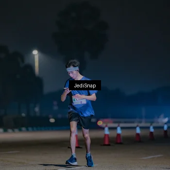 Runner Photo 7456251