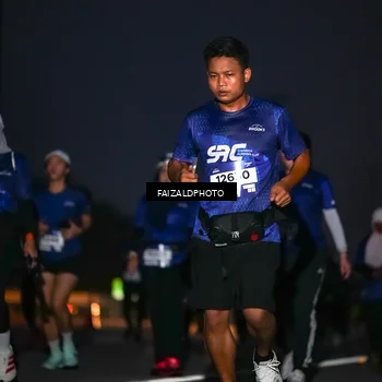 Runner Photo 7456254