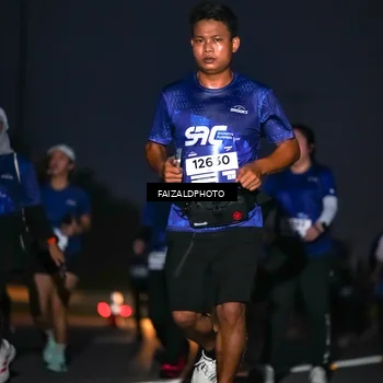 Runner Photo 7456255