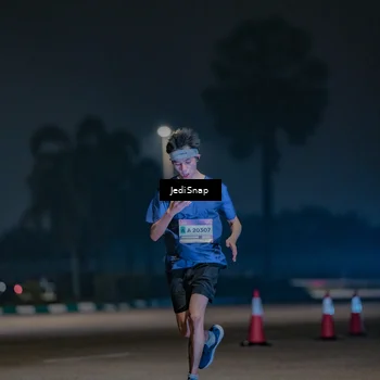 Runner Photo 7456256