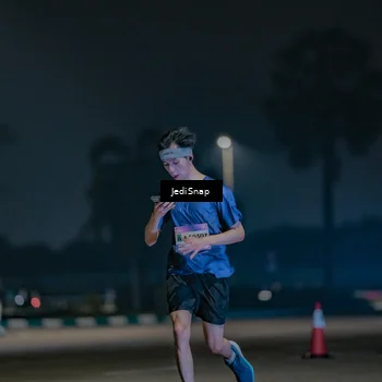 Runner Photo 7456259