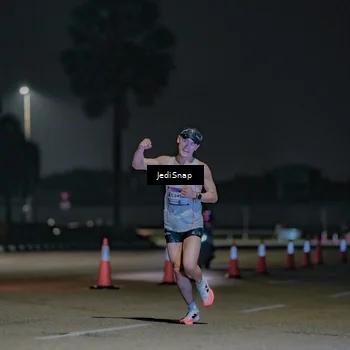 Runner Photo 7456269