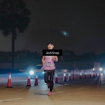 Runner Photo 7456286