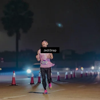Runner Photo 7456292