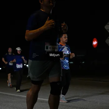 Runner Photo 7456305