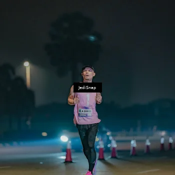Runner Photo 7456315
