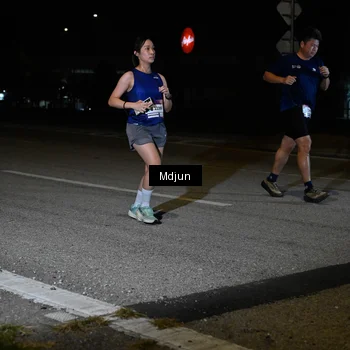 Runner Photo 7456323
