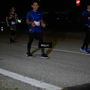 Runner Photo 7456330