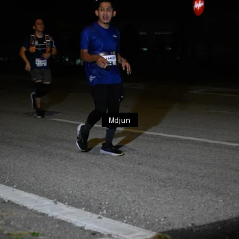 Runner Photo 7456334