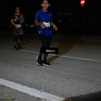 Runner Photo 7456338