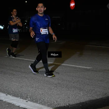 Runner Photo 7456348
