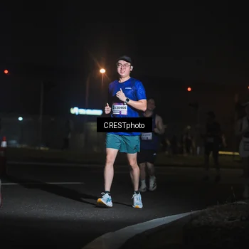 Runner Photo 7456413