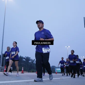Runner Photo 7456427