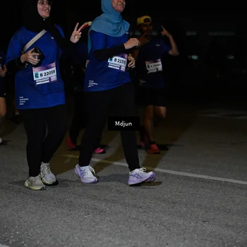 Runner Photo 7456446