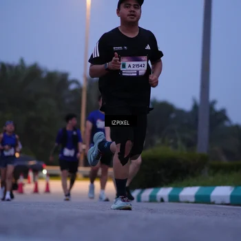 Runner Photo 7456476