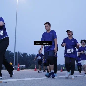 Runner Photo 7456490