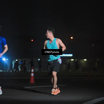 Runner Photo 7456493
